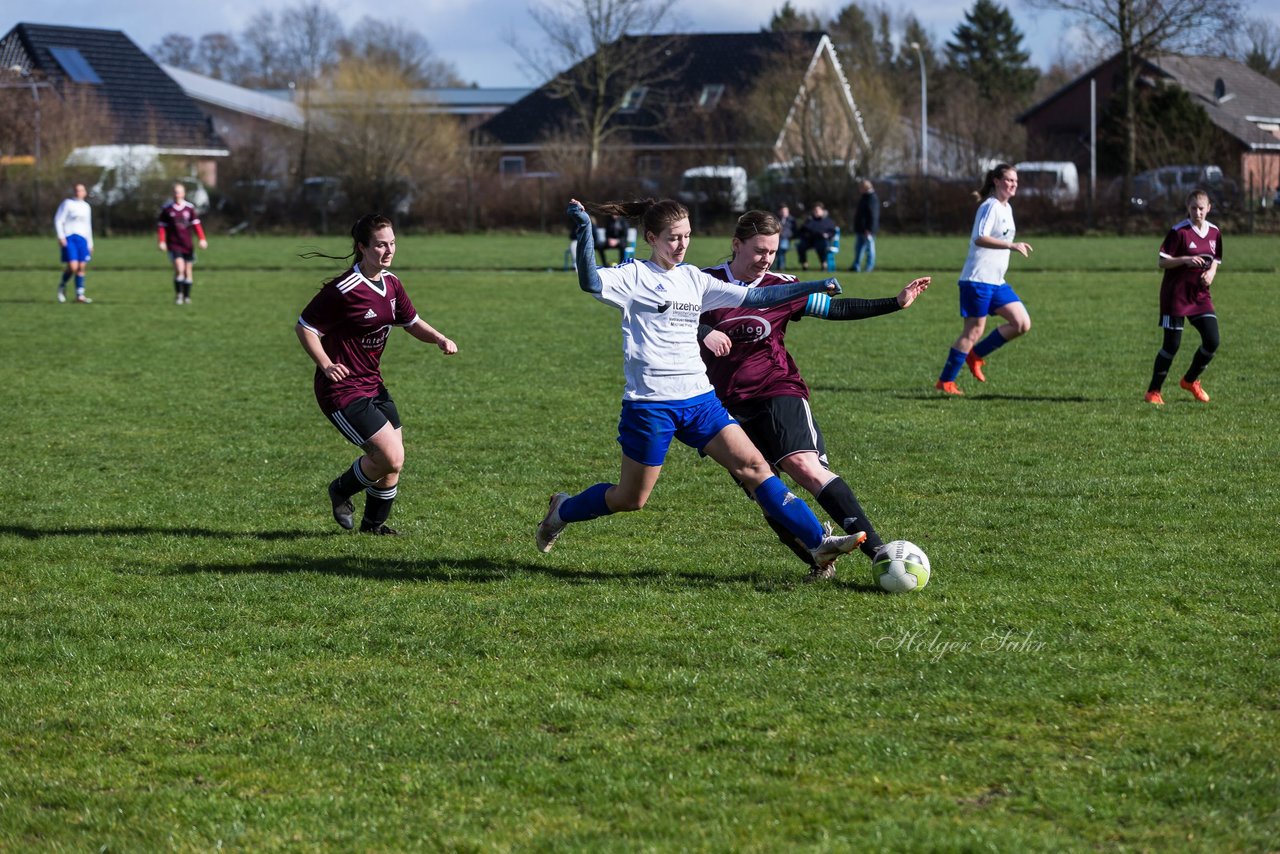 Bild 233 - Frauen TSV Wiemersdorf - VfL Struvenhuetten : Ergebnis: 3:1